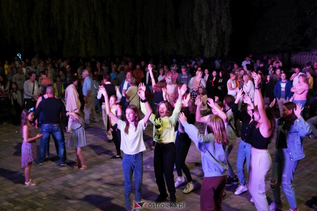 Gala Disco Polo w Troszynie. Casandra i 4Ever [22.08.2021] - zdjęcie #70 - eOstroleka.pl
