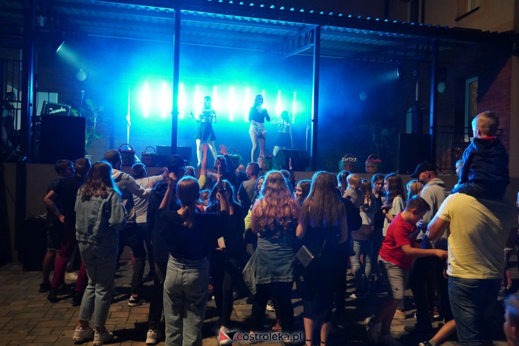 Gala Disco Polo w Troszynie. Casandra i 4Ever [22.08.2021] - zdjęcie #48 - eOstroleka.pl