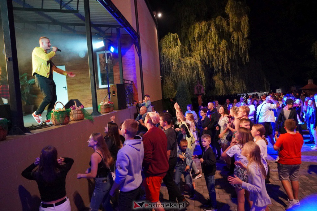Gala Disco Polo w Troszynie. Casandra i 4Ever [22.08.2021] - zdjęcie #7 - eOstroleka.pl
