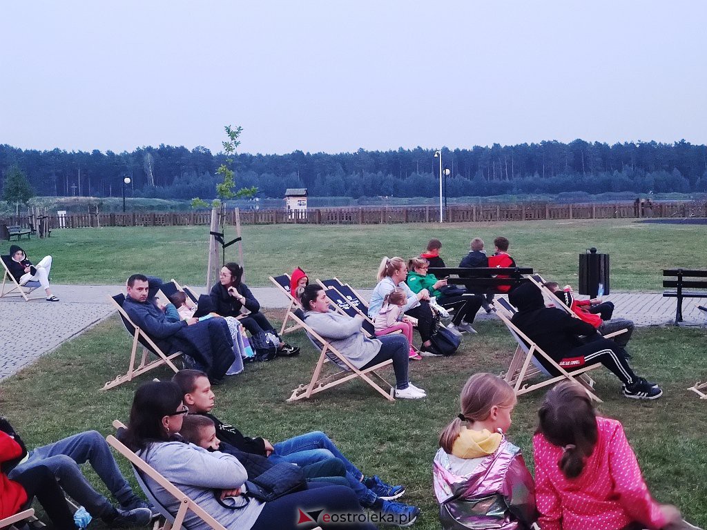Kino letnie w Kurpiowskiej Krainie [27.08.2021] - zdjęcie #3 - eOstroleka.pl