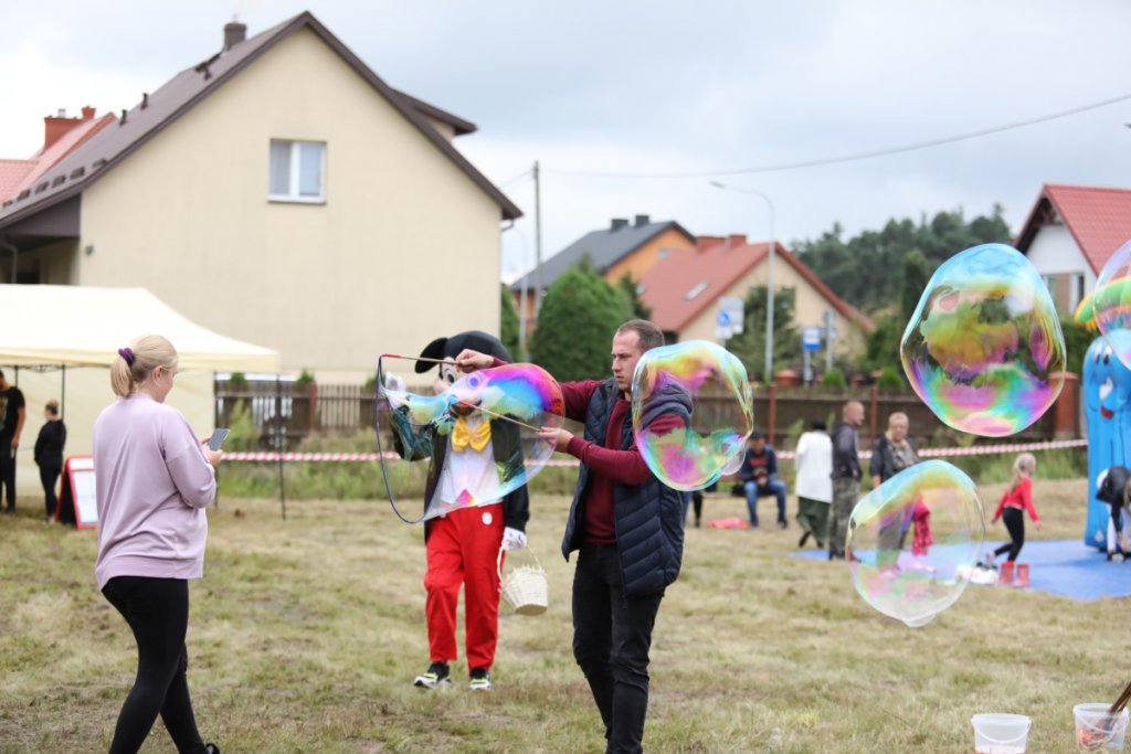 Piknik rodzinny na Osiedlu Łazek [28.08.2021] - zdjęcie #49 - eOstroleka.pl