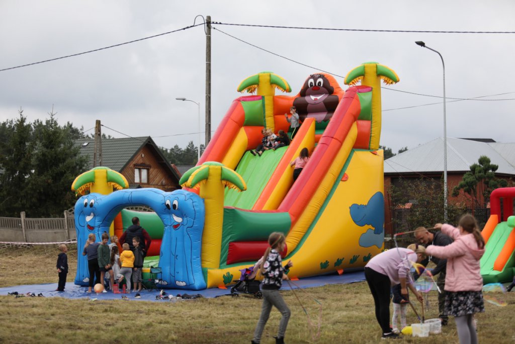 Piknik rodzinny na Osiedlu Łazek [28.08.2021] - zdjęcie #170 - eOstroleka.pl