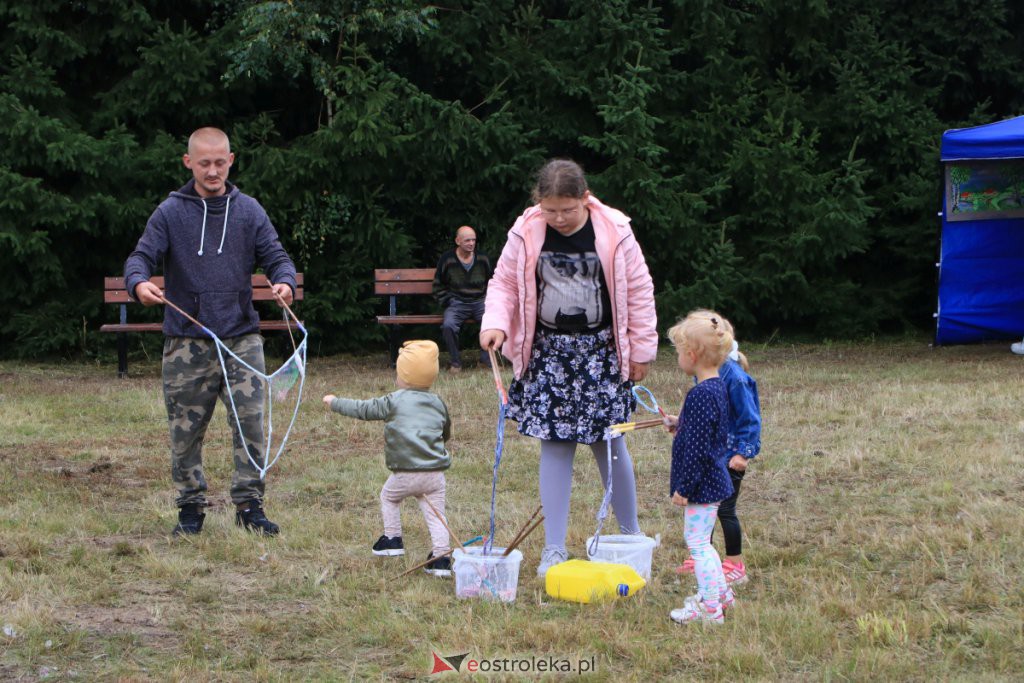 Piknik rodzinny na Osiedlu Łazek [28.08.2021] - zdjęcie #27 - eOstroleka.pl