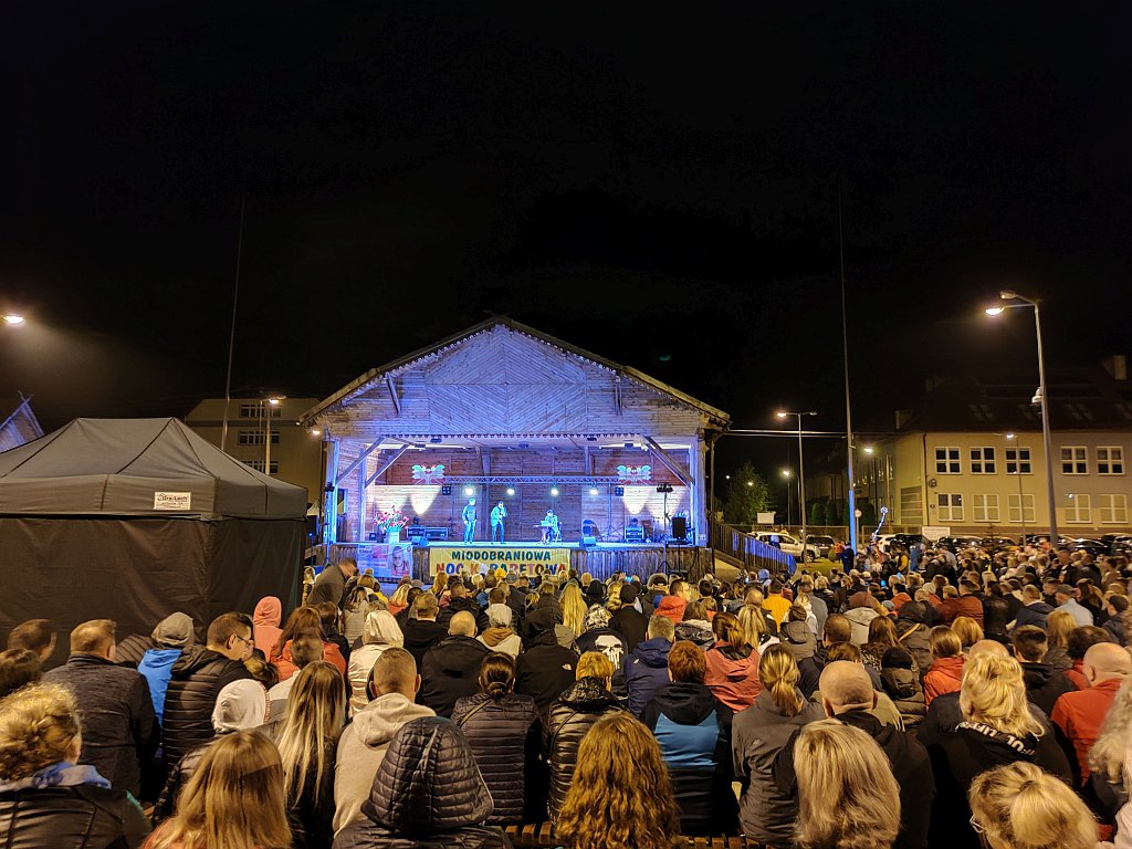 Miodobraniowa Noc Kabaretowa [28.08.2021] - zdjęcie #195 - eOstroleka.pl