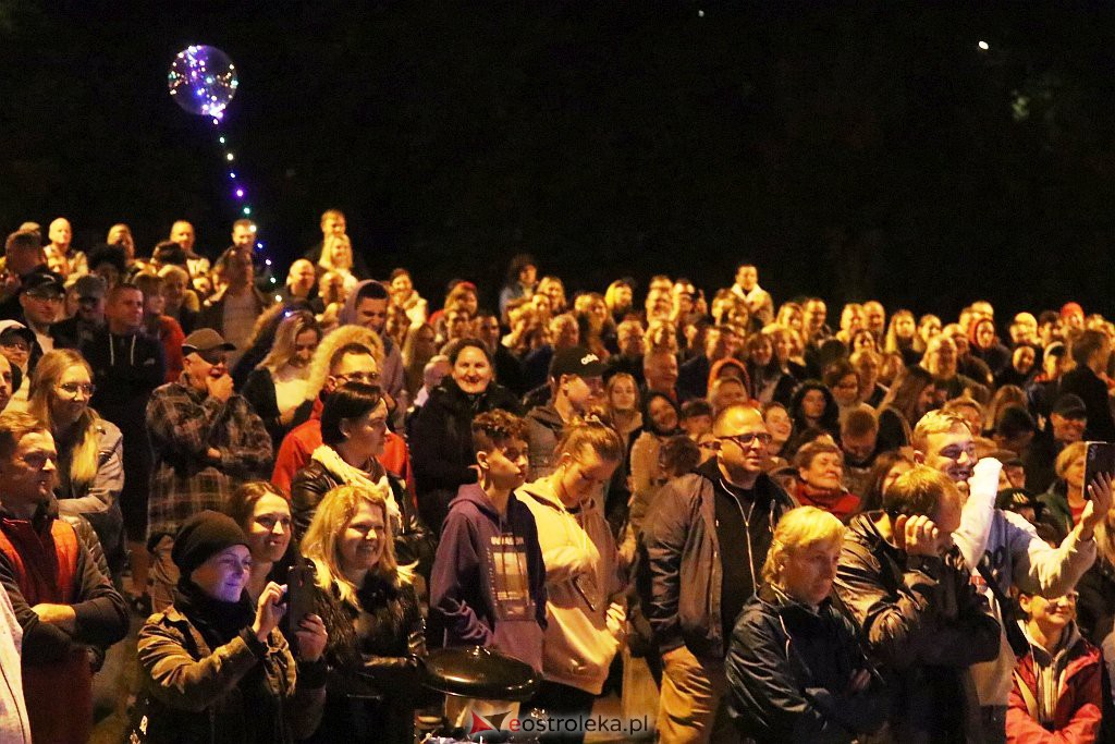 Miodobraniowa Noc Kabaretowa [28.08.2021] - zdjęcie #137 - eOstroleka.pl