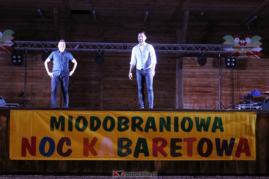 Miodobraniowa Noc Kabaretowa [28.08.2021] - zdjęcie #156 - eOstroleka.pl