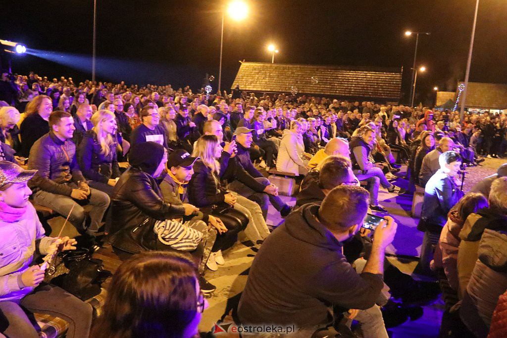 Miodobraniowa Noc Kabaretowa [28.08.2021] - zdjęcie #160 - eOstroleka.pl