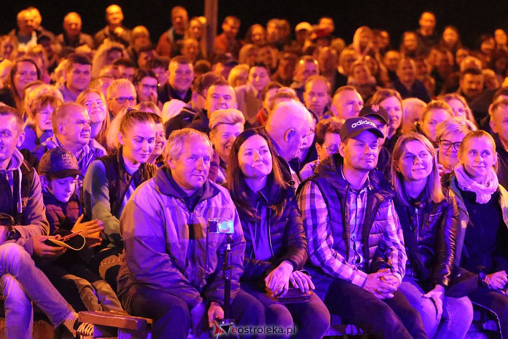 Miodobraniowa Noc Kabaretowa [28.08.2021] - zdjęcie #166 - eOstroleka.pl