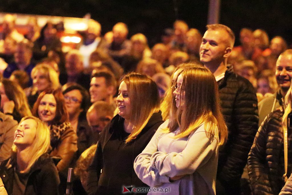 Miodobraniowa Noc Kabaretowa [28.08.2021] - zdjęcie #177 - eOstroleka.pl