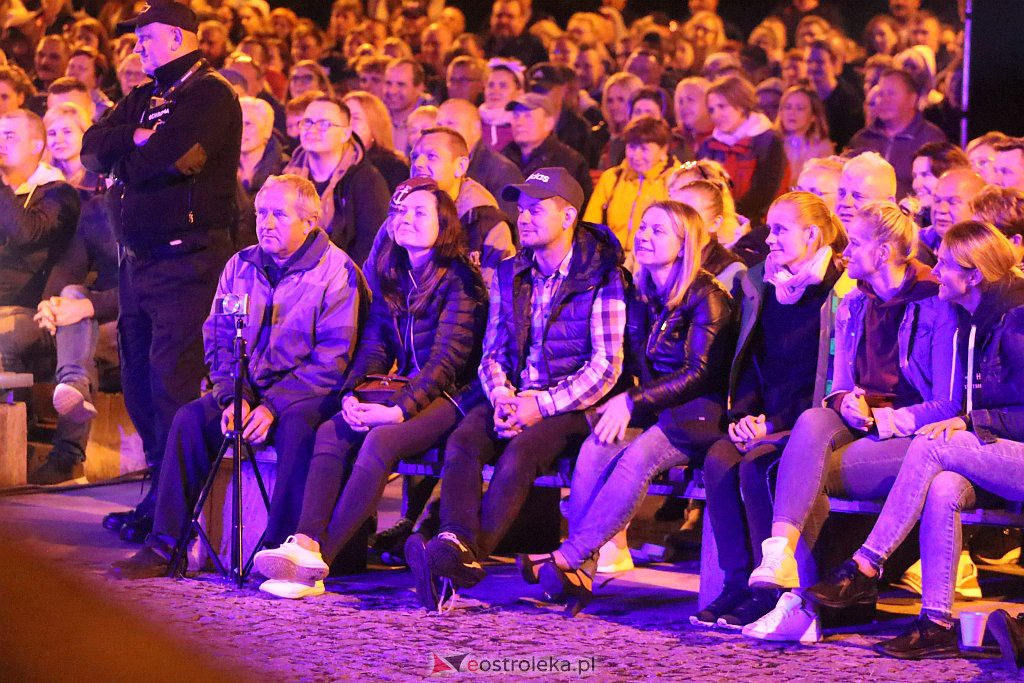 Miodobraniowa Noc Kabaretowa [28.08.2021] - zdjęcie #183 - eOstroleka.pl