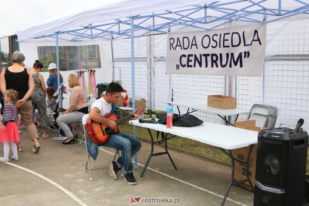 Festyn na osiedlu Centrum [29.08.2021] - zdjęcie #1 - eOstroleka.pl