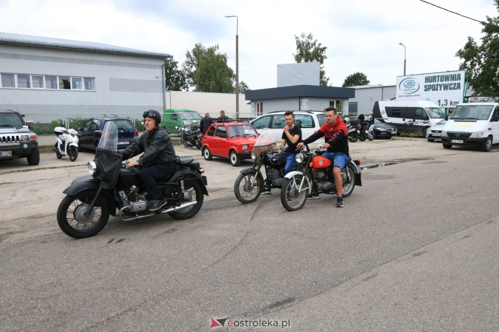 I Zlot Pojazdów Zabytkowych lat PRL-u [29.08.2021] - zdjęcie #2 - eOstroleka.pl