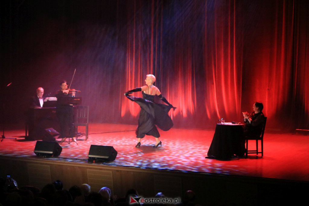 Muzyką o miłości. Trwają Ostrołęckie Operalia [29.08.2021] - zdjęcie #9 - eOstroleka.pl