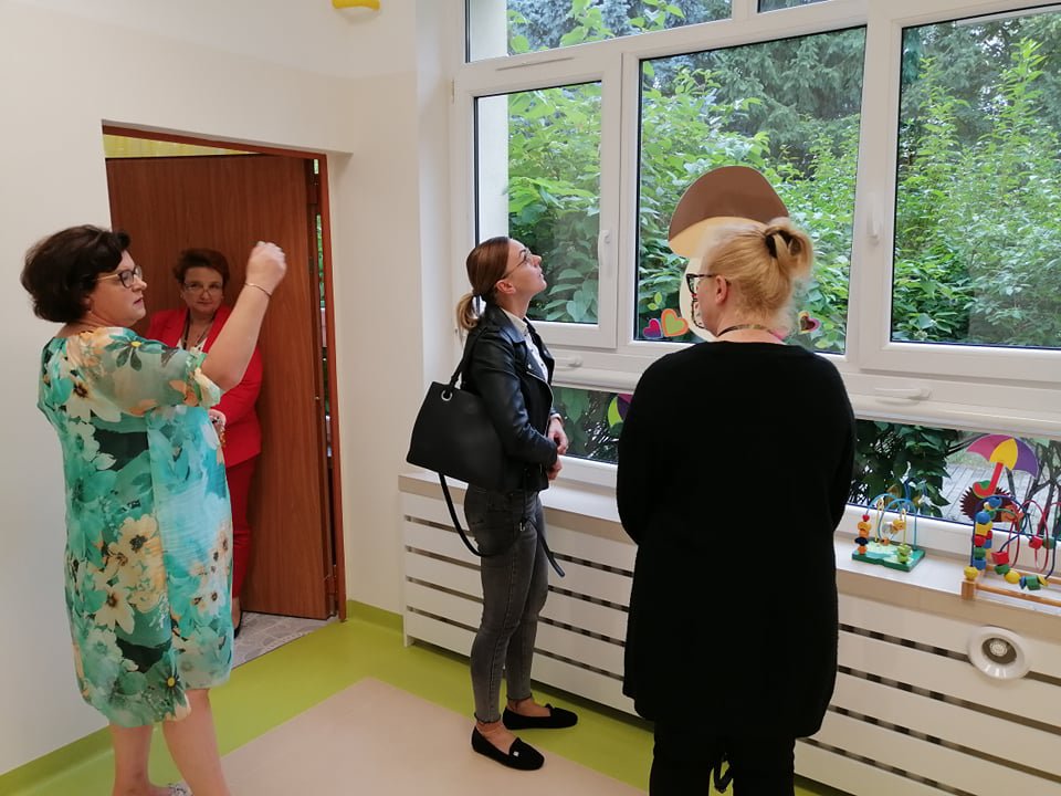 Nowa sala dydaktyczna w „Tęczowej Krainie” czeka już na przedszkolaków [30.08.2021] - zdjęcie #10 - eOstroleka.pl
