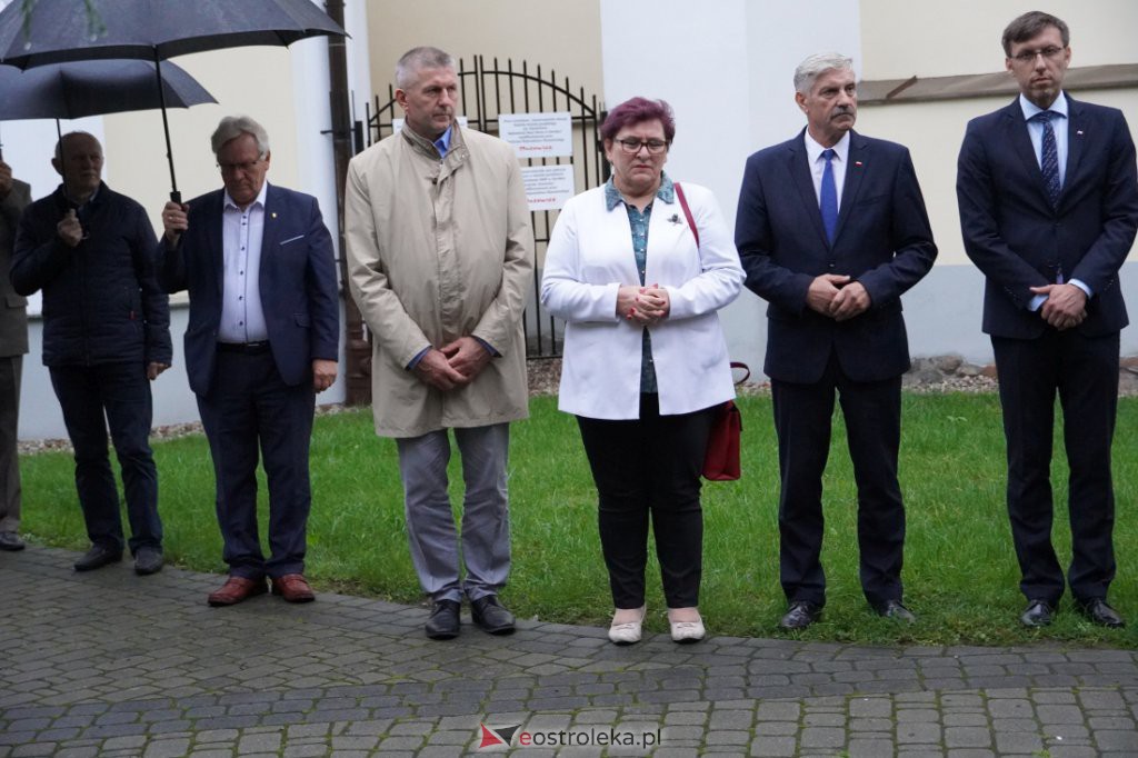Miejskie uroczystości 41. rocznicy podpisania Porozumień Sierpniowych [31.08.2021] - zdjęcie #25 - eOstroleka.pl