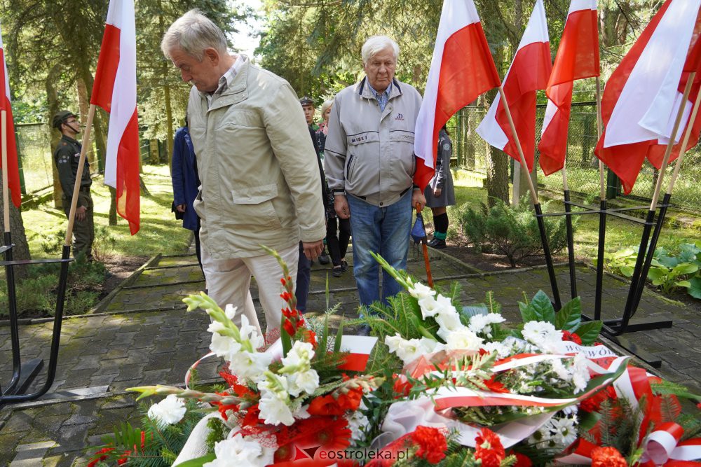 Miejskie obchody rocznicy wybuchu II Wojny Światowej [1.09.2021] - zdjęcie #79 - eOstroleka.pl