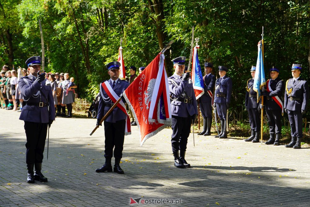 Miejskie obchody rocznicy wybuchu II Wojny Światowej [1.09.2021] - zdjęcie #4 - eOstroleka.pl