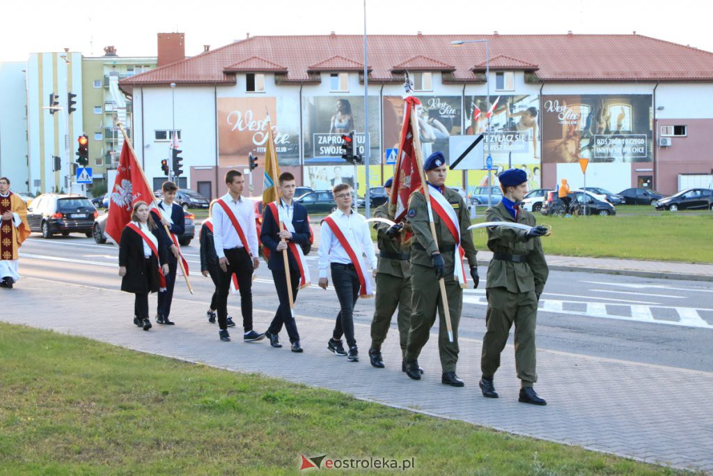 Samorządowcy oddali hołd mieszkańcom Ostrołęki poległym w II Wojnie Światowej [01.09.2021] - zdjęcie #37 - eOstroleka.pl