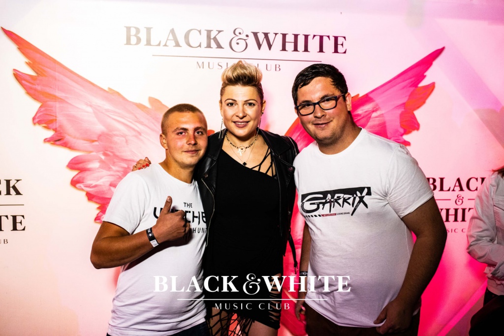 Piękni i Młodzi w Clubie Black&White [27.08.2021] - zdjęcie #46 - eOstroleka.pl