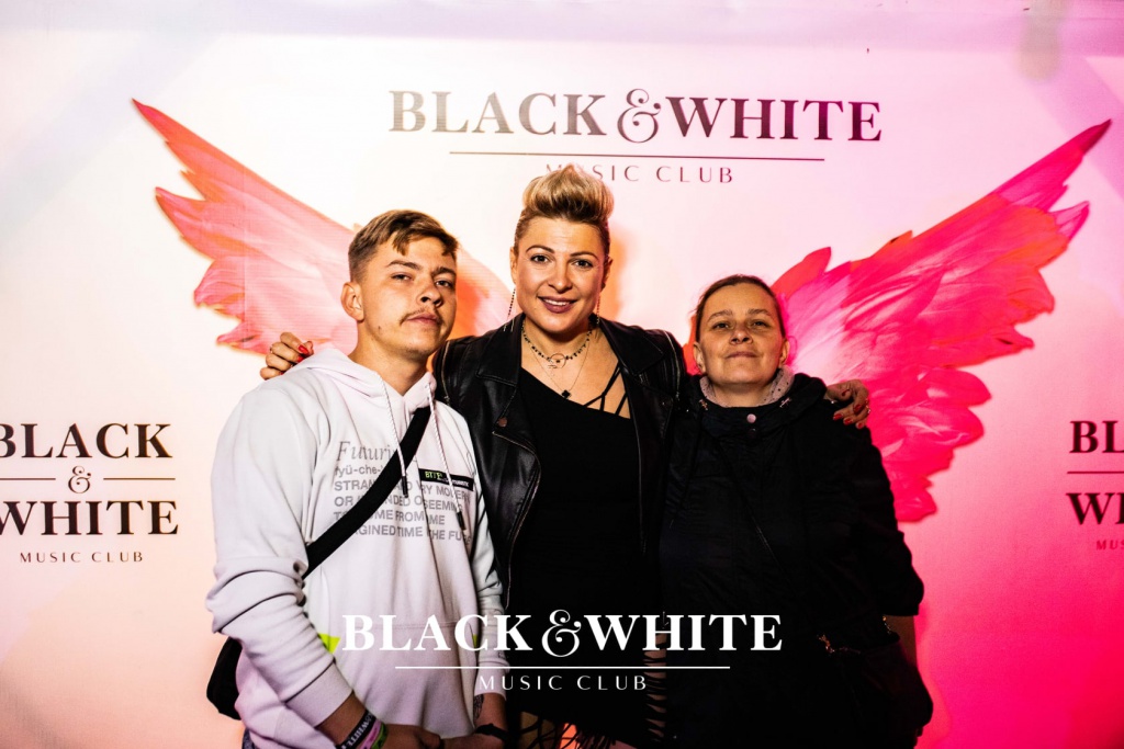 Piękni i Młodzi w Clubie Black&White [27.08.2021] - zdjęcie #78 - eOstroleka.pl