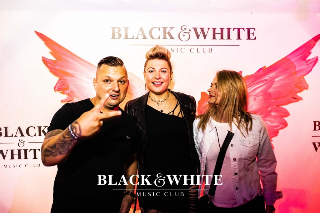 Piękni i Młodzi w Clubie Black&White [27.08.2021] - zdjęcie #86 - eOstroleka.pl