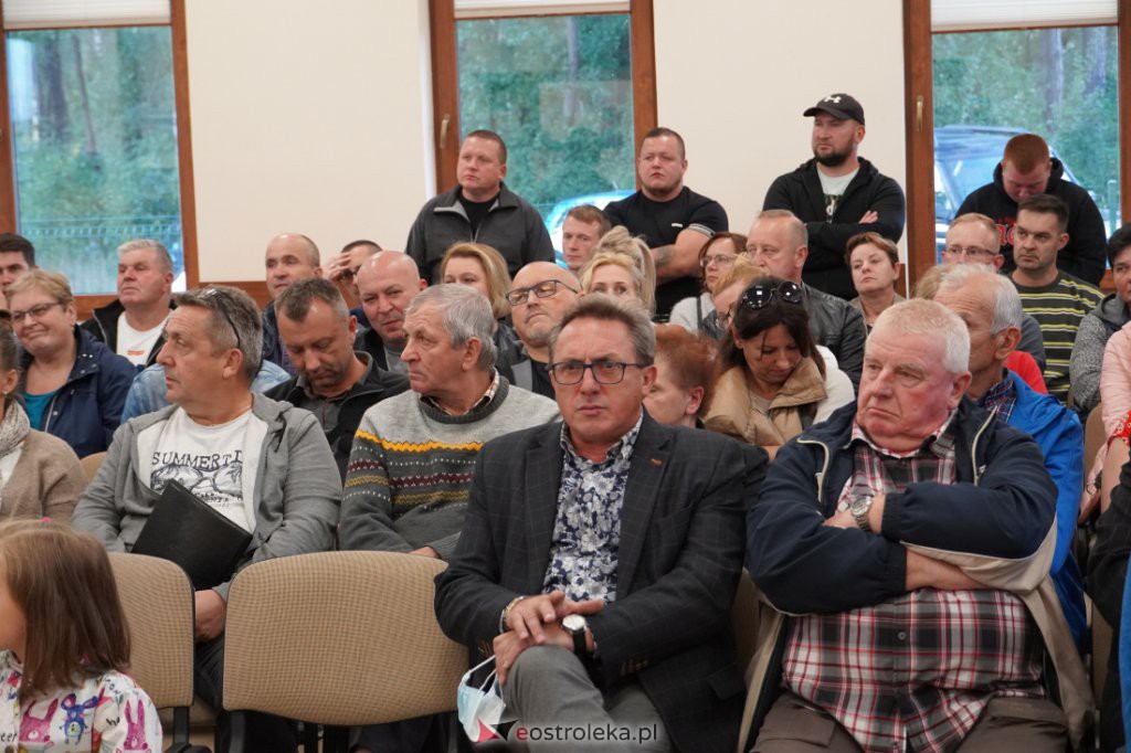 Spotkanie przedstawicieli MPK z mieszkańcami Ław i Gowork [2.09.2021] - zdjęcie #15 - eOstroleka.pl