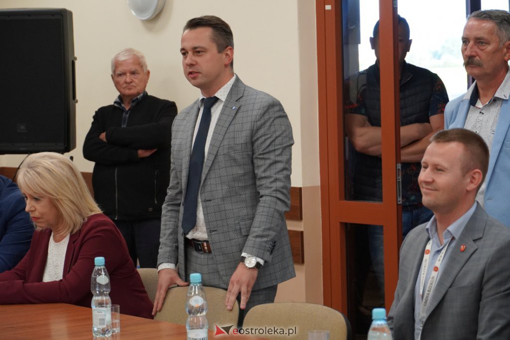 Spotkanie przedstawicieli MPK z mieszkańcami Ław i Gowork [2.09.2021] - zdjęcie #17 - eOstroleka.pl