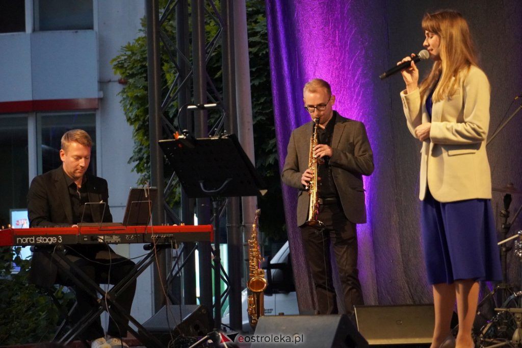 VI Festiwal Muzyczny Ostrołęckie Operalia. Świat bajek i musicali - koncert familijny [ZDJĘCIA] - zdjęcie #6 - eOstroleka.pl