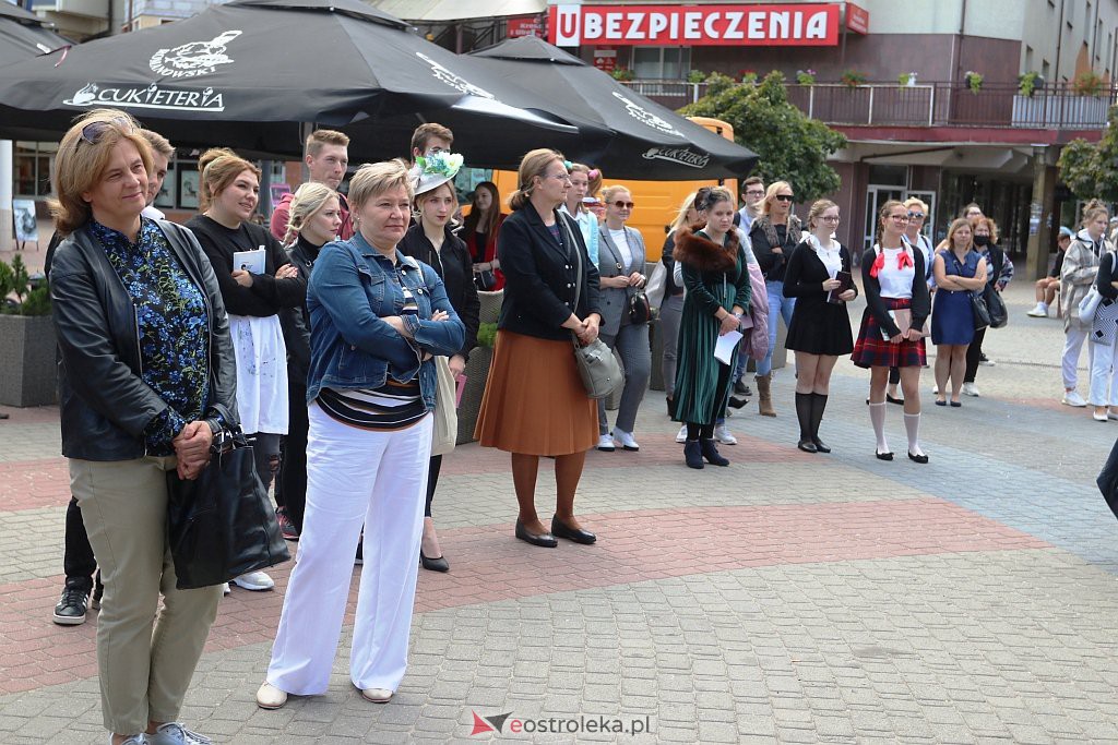 Narodowe Czytanie w Ostrołęce [04.09.2021] - zdjęcie #10 - eOstroleka.pl