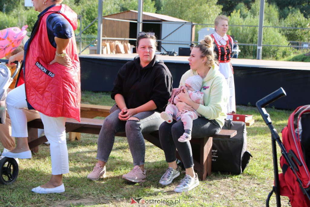 Piknik rodzinny w Gnatach [04.09.2021] - zdjęcie #19 - eOstroleka.pl