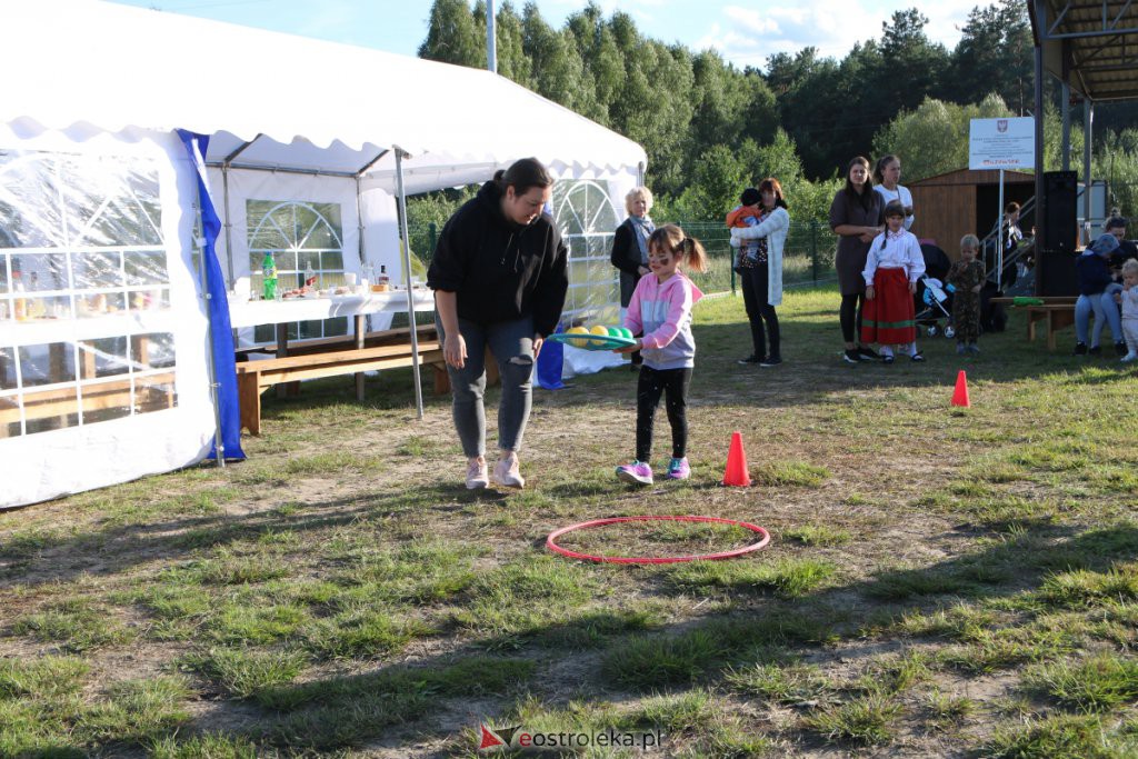 Piknik rodzinny w Gnatach [04.09.2021] - zdjęcie #12 - eOstroleka.pl