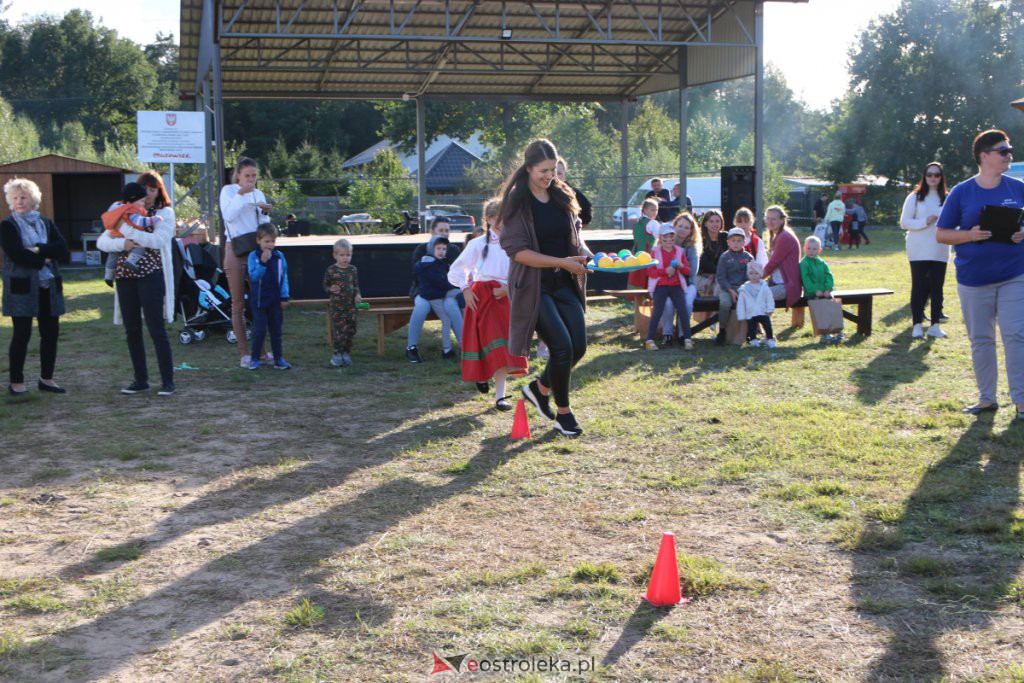 Piknik rodzinny w Gnatach [04.09.2021] - zdjęcie #9 - eOstroleka.pl