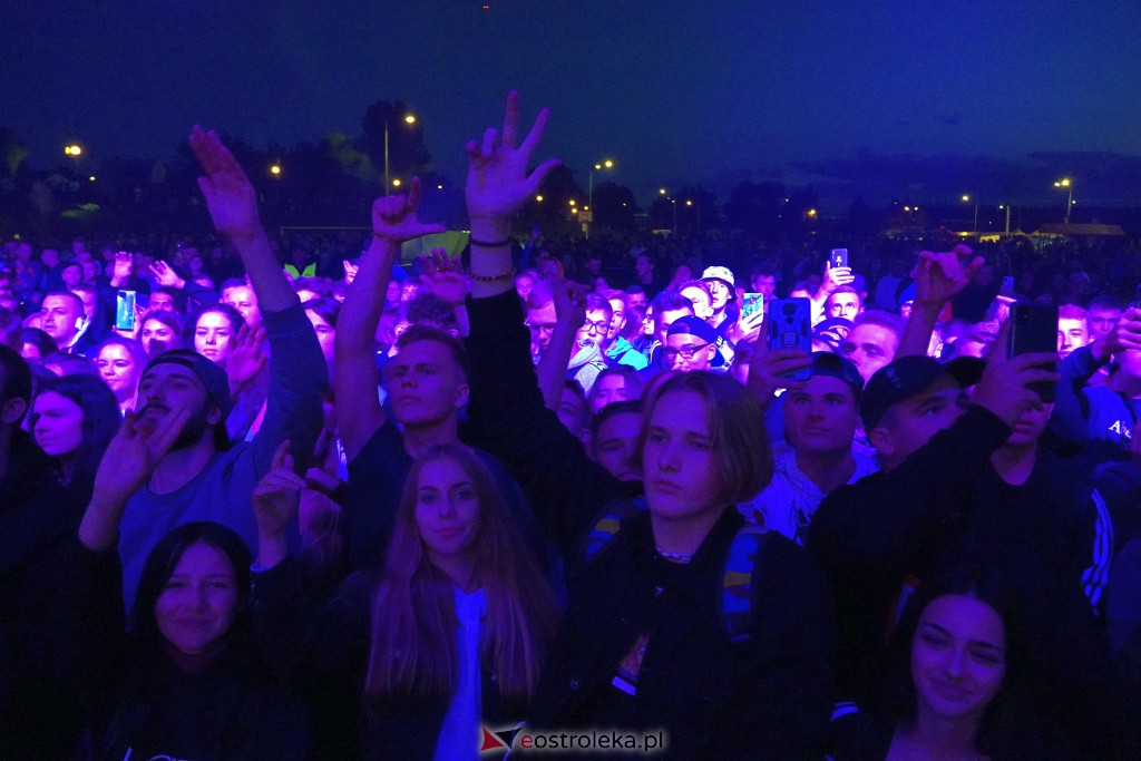 Młodzież dla Ostrołęki: KęKę i O.S.T.R. [04.09.2021] - zdjęcie #57 - eOstroleka.pl