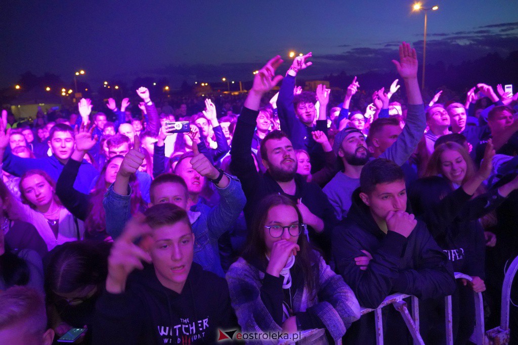 Młodzież dla Ostrołęki: KęKę i O.S.T.R. [04.09.2021] - zdjęcie #41 - eOstroleka.pl