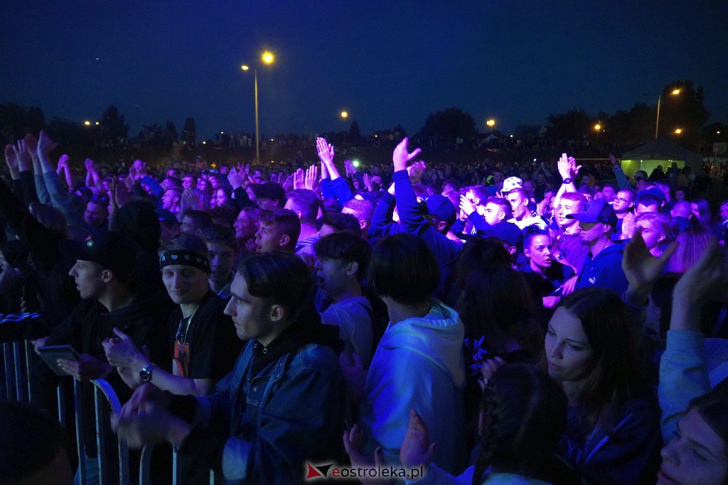 Młodzież dla Ostrołęki: KęKę i O.S.T.R. [04.09.2021] - zdjęcie #40 - eOstroleka.pl