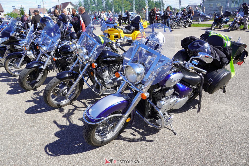 Oldtimer w Rzekuniu. Zlot fanów starej motoryzacji [05.09.2021] - zdjęcie #84 - eOstroleka.pl