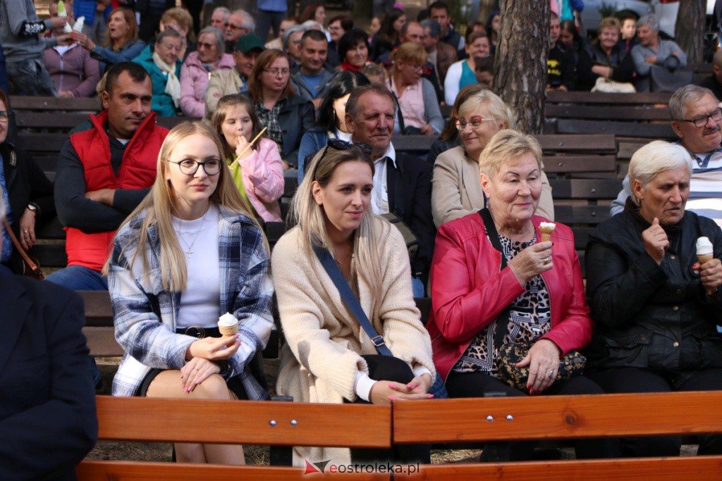 Niedziela Kadzidlańska 2021: Polkadot, Droga na Ostrołękę i Witek Muzyk Ulicy [05.09.2021] - zdjęcie #202 - eOstroleka.pl