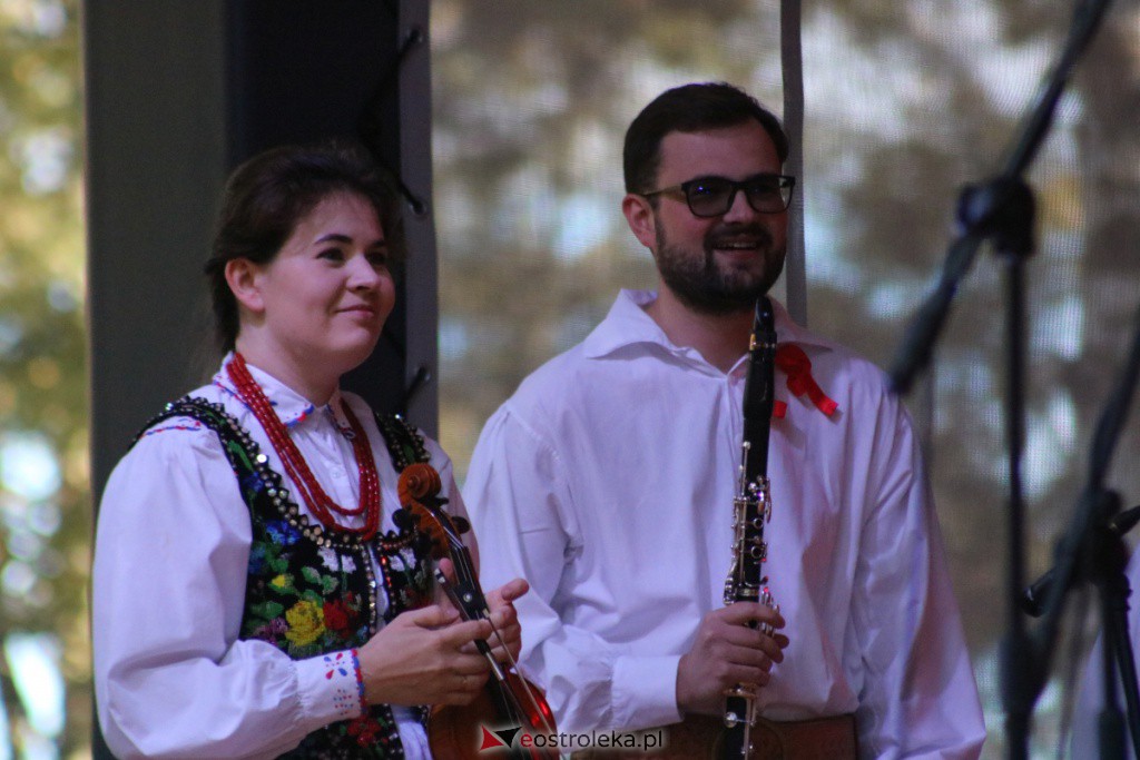 Niedziela Kadzidlańska 2021: Polkadot, Droga na Ostrołękę i Witek Muzyk Ulicy [05.09.2021] - zdjęcie #180 - eOstroleka.pl