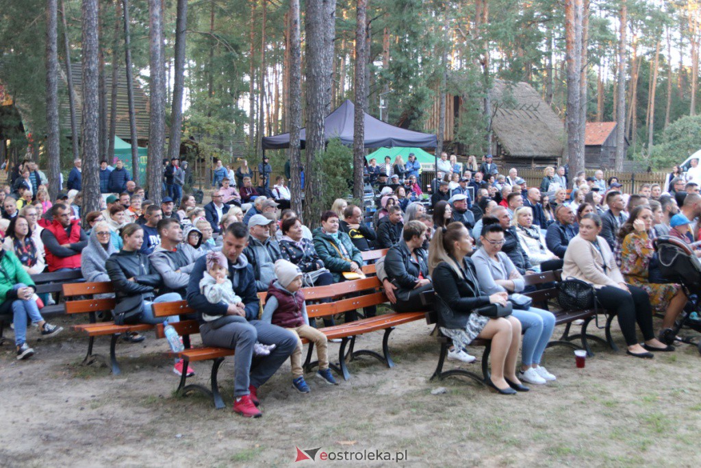 Niedziela Kadzidlańska 2021: Polkadot, Droga na Ostrołękę i Witek Muzyk Ulicy [05.09.2021] - zdjęcie #23 - eOstroleka.pl