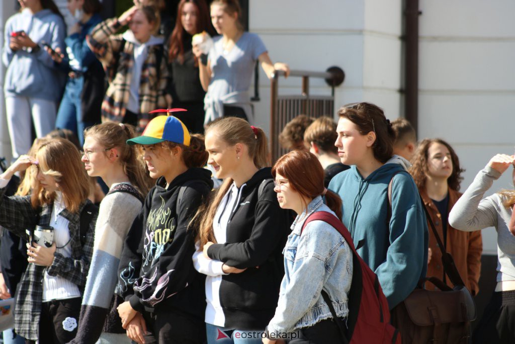 Festiwal Teatralny InQbator 2021 - Duża przerwa w I LO [07.09.2021] - zdjęcie #30 - eOstroleka.pl