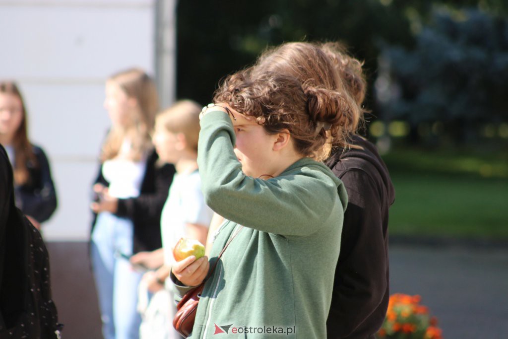 Festiwal Teatralny InQbator 2021 - Duża przerwa w I LO [07.09.2021] - zdjęcie #19 - eOstroleka.pl