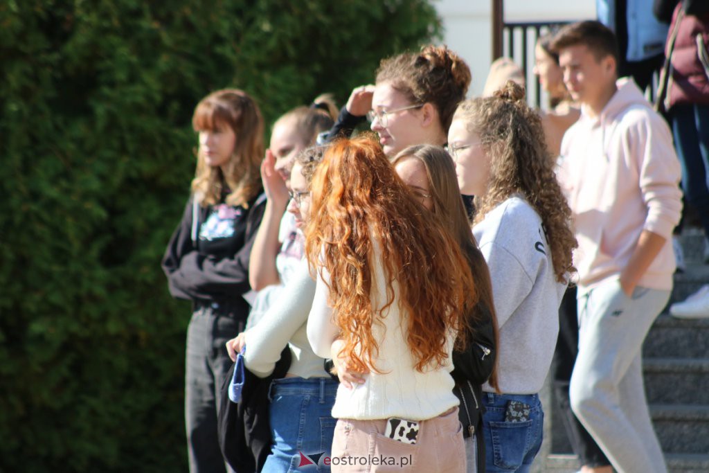 Festiwal Teatralny InQbator 2021 - Duża przerwa w I LO [07.09.2021] - zdjęcie #15 - eOstroleka.pl