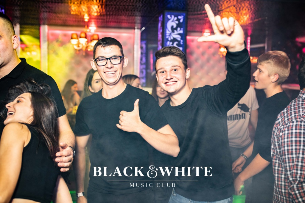 Miły Pan w Clubie Black&White [03.09.2021] - zdjęcie #1 - eOstroleka.pl