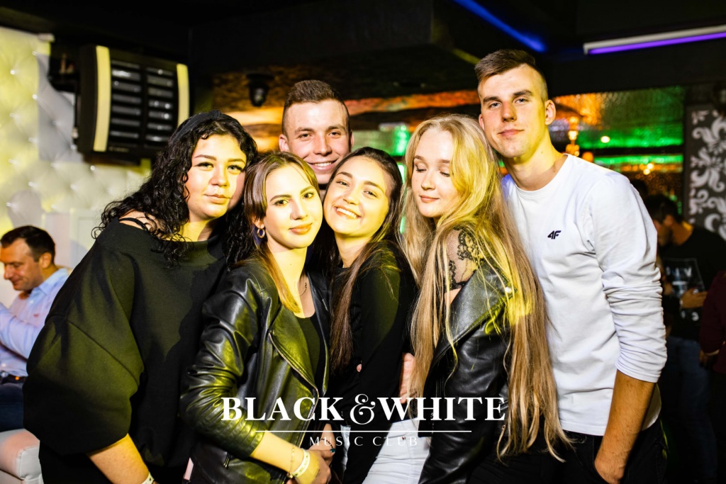 Miły Pan w Clubie Black&White [03.09.2021] - zdjęcie #30 - eOstroleka.pl