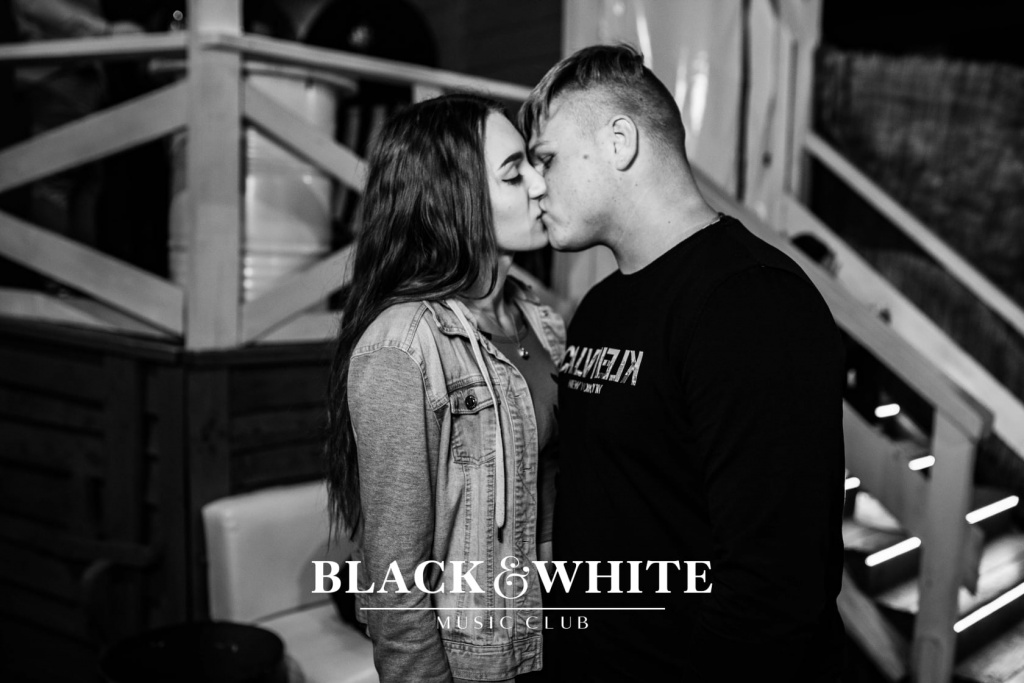 Miły Pan w Clubie Black&White [03.09.2021] - zdjęcie #27 - eOstroleka.pl