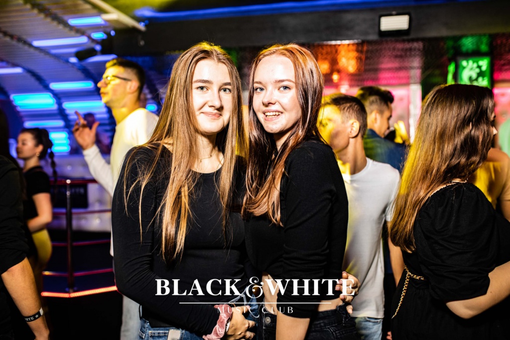 Miły Pan w Clubie Black&White [03.09.2021] - zdjęcie #22 - eOstroleka.pl