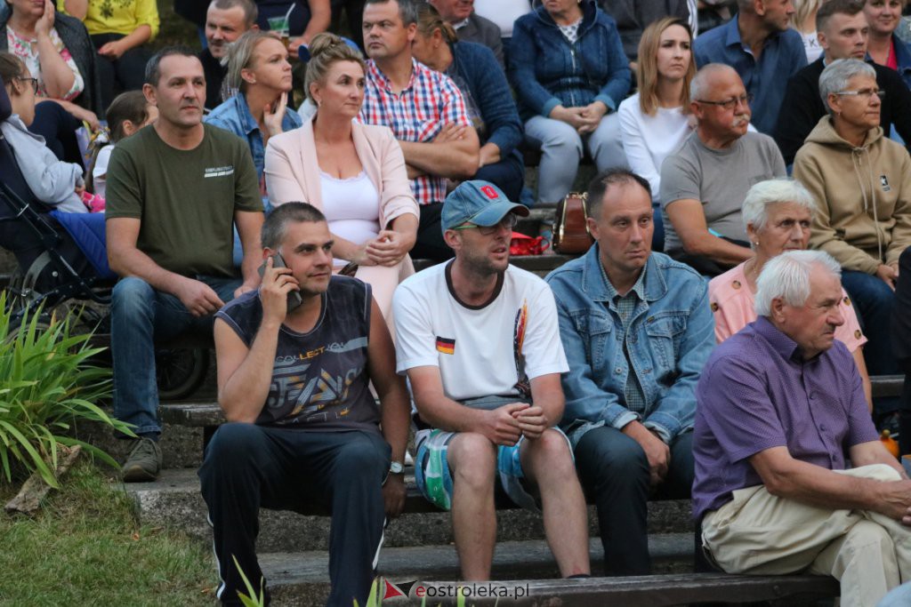 Święto Plonów w Baranowie - część koncertowa [12.09.2021] - zdjęcie #34 - eOstroleka.pl