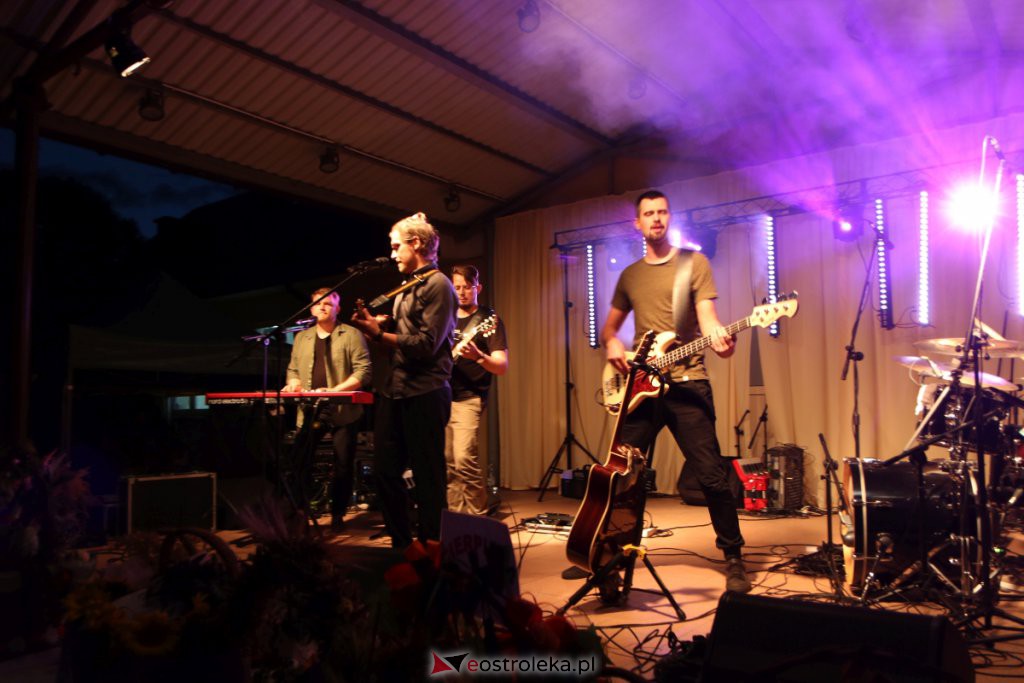 Święto Plonów w Baranowie - część koncertowa [12.09.2021] - zdjęcie #4 - eOstroleka.pl