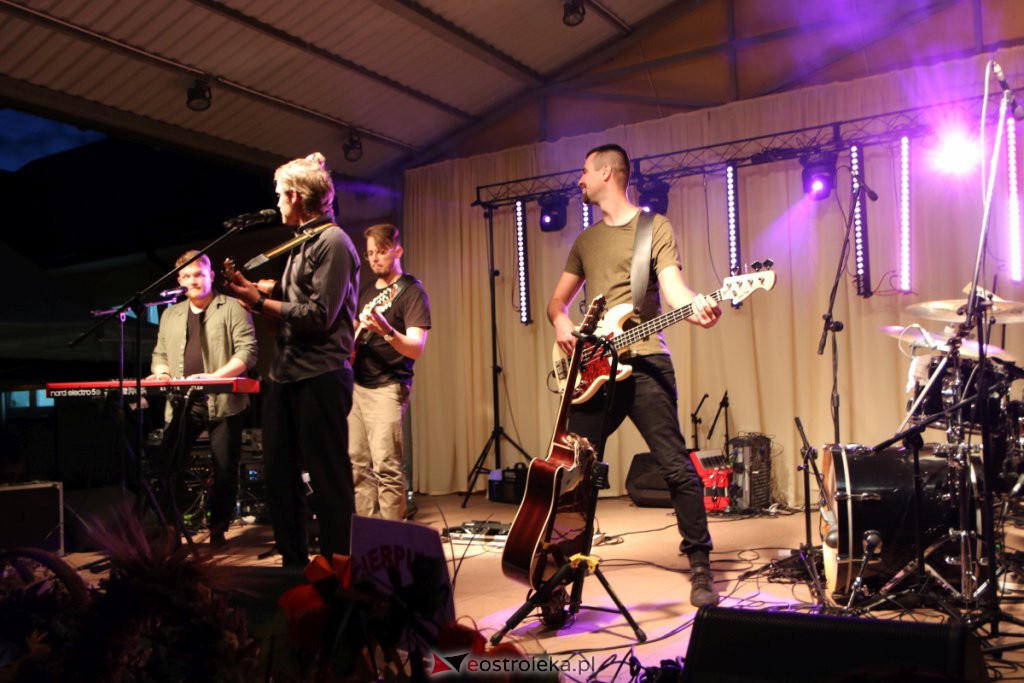 Święto Plonów w Baranowie - część koncertowa [12.09.2021] - zdjęcie #2 - eOstroleka.pl