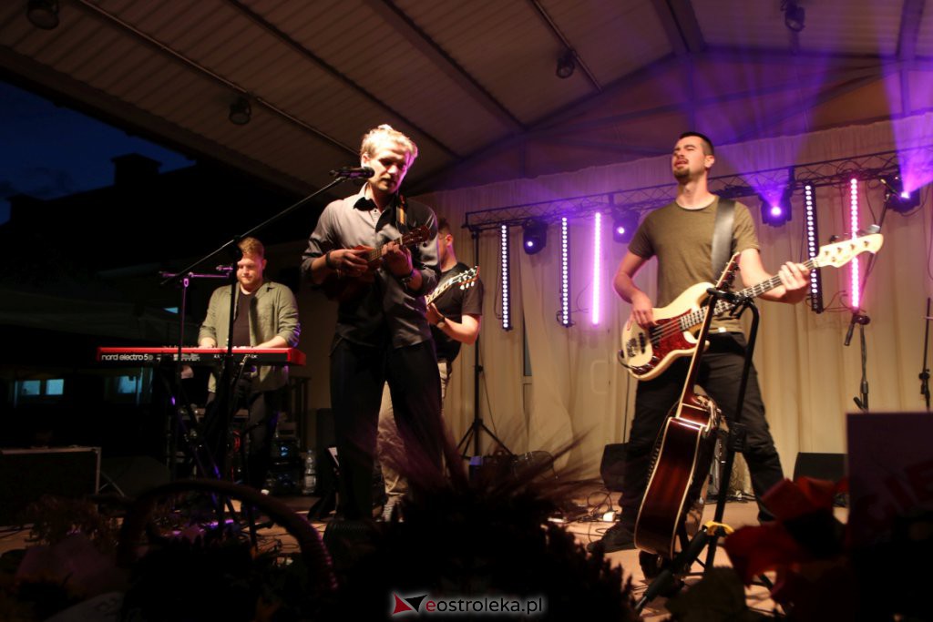 Święto Plonów w Baranowie - część koncertowa [12.09.2021] - zdjęcie #1 - eOstroleka.pl